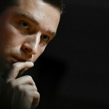 img Scandalul salutului nazist de la CPAC: Liderul extremei drepte franceze și-a anulat discursul