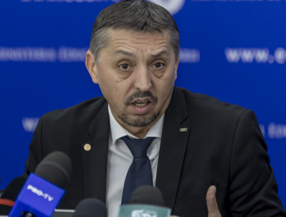 Nivelul analfabetismului funcțional în România – Șoc și responsabilitate