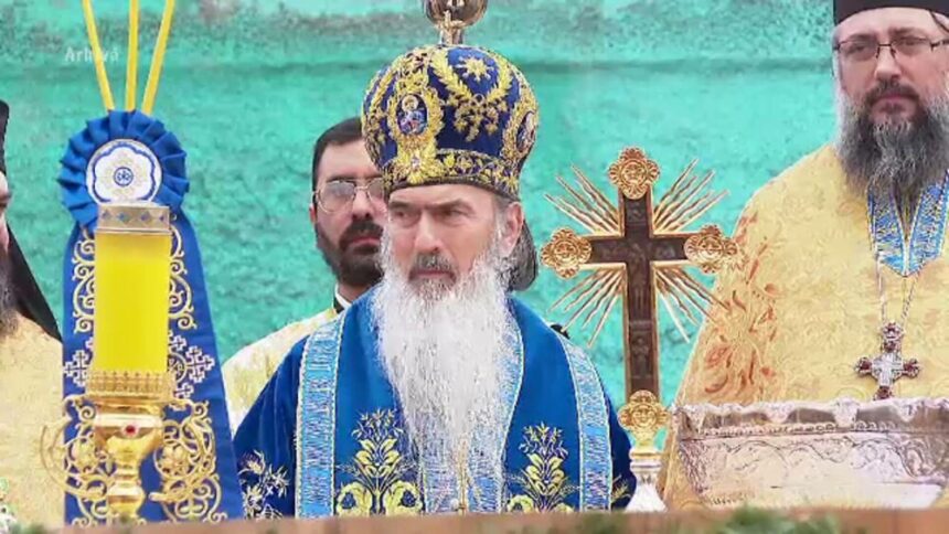 Arhiepiscopul Teodosie al Tomisului va fi judecat pentru trafic de influență alături de consilierul său
