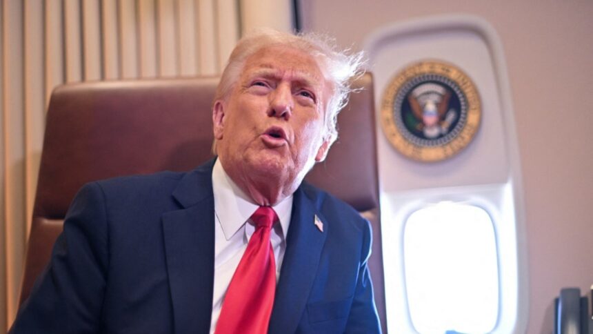 img Trump spune că Marea Britanie ar putea evita sancțiunile pe care le plănuiește pentru UE: Am investiții aici, este diferit