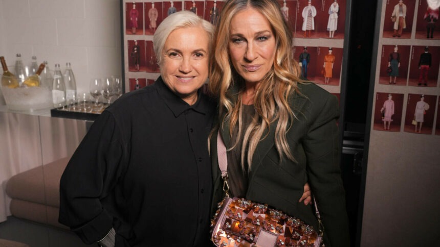 img Sarah Jessica Parker strălucește la Milano Fashion Week