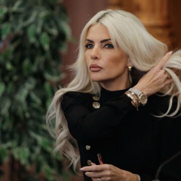 img Scandalul cuplului Vicol-Ciorbă: Cheltuieli de lux cu banii oamenilor păgubiți