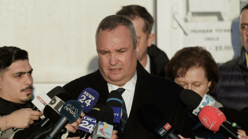 img Nicolae Ciucă demisionează din funcţia de senator