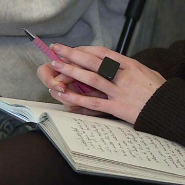 img Despre dragoste, intimitate și abuz la tinerii din ziua de azi