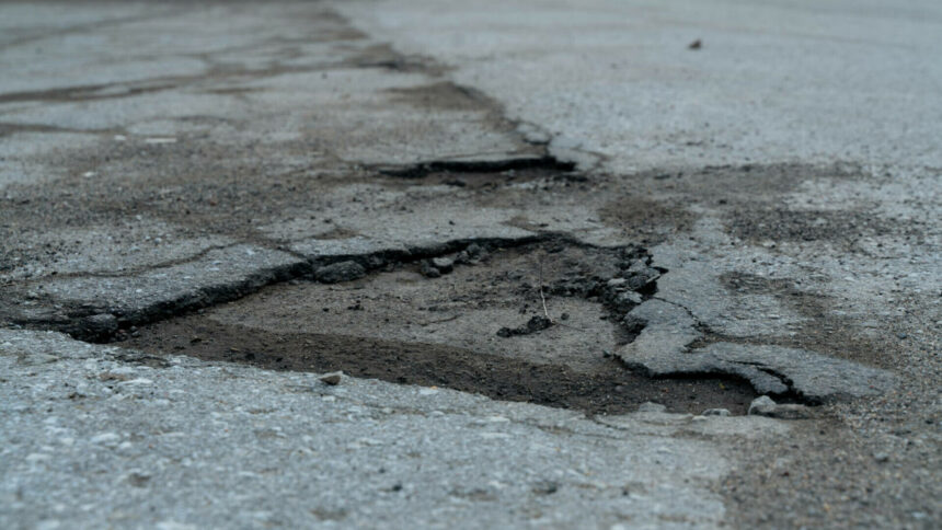 img Asfaltul care se poate repara singur – Inovație în domeniul construcțiilor de drumuri