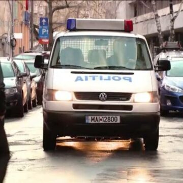 img Bărbat din Vâlcea, lăsat fără 670.000 de lei de „iubita din Germania”