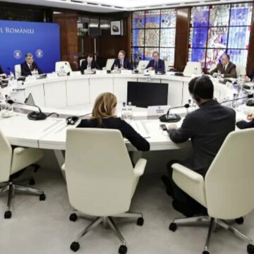 Specialiștii FMI sosiți la București, alarmati de deficitul bugetar