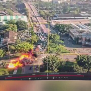 img Tragedie aviatică în Brazilia: Doi morți și șase răniți după prăbușirea unui avion pe un bulevard aglomerat