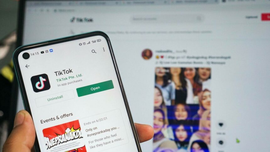img Proces împotriva TikTok în SUA. Părinți cer răspunsuri privind moartea copiilor lor