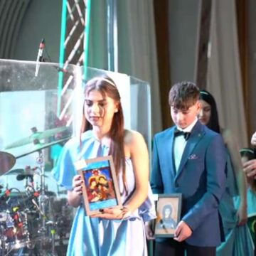 img Bal caritabil la Iași: 123.000 de euro adunați pentru proiectele sociale susținute de preotul Dan Damaschin