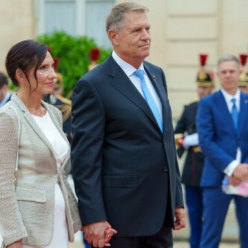 Recuperarea sumelor de la familia Iohannis: o procedură complicată