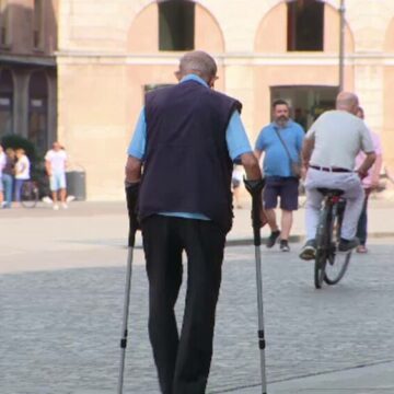 Românca condamnată la peste 19 ani de închisoare în Italia pentru maltratarea unui bătrân