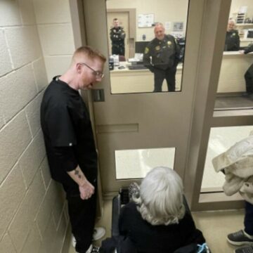 img O femeie de 104 ani din SUA și-a îndeplinit visul de a vizita o închisoare