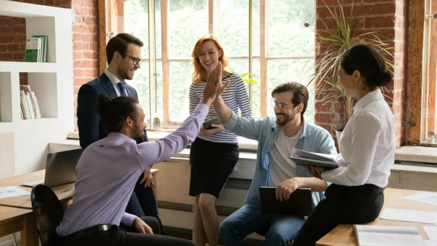 img Importanța relațiilor cu colegii de muncă pentru satisfacția angajaților