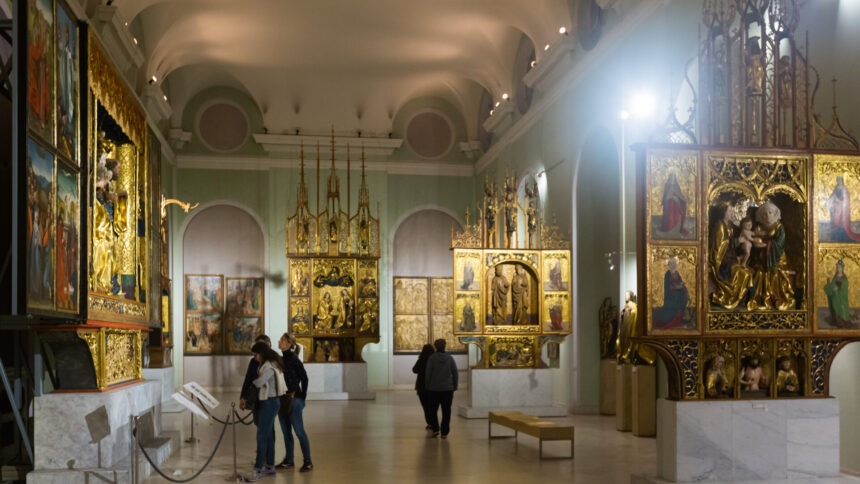 img Problema transportului exponatelor de la Târgu Mureș la Sfântu Gheorghe