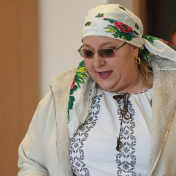img Diana Șoșoacă, vizată de un denunț penal pentru promovarea cultului lui Ceaușescu în plenul Parlamentului European