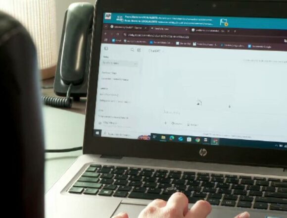 Tinerii români, lideri în Europa la utilizarea inteligenței artificiale