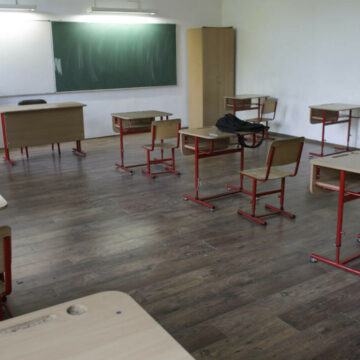 Ministerul Educației lansează un proiect-pilot de utilizare a inteligenței artificiale în școlile din România