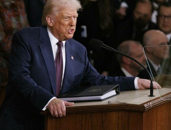 Ce se întâmplă dacă administrația Trump nu respectă un ordin judecătoresc