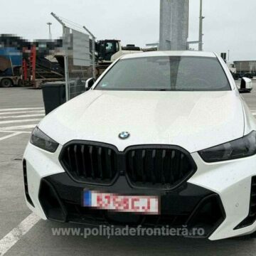 img Mașini de lux confiscate în Portul Constanța pentru export în Turcia