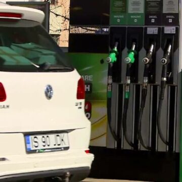 img Șoferii se bucură de scăderea prețurilor la carburanți