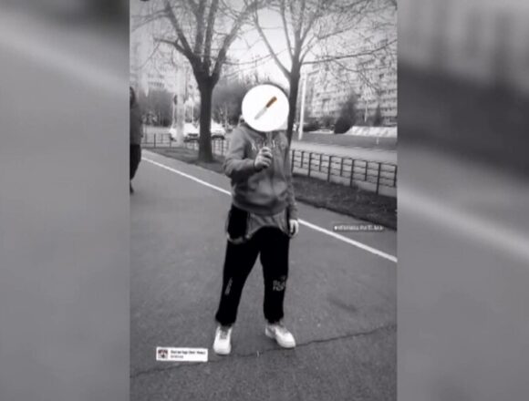 Eleve bătute, filmate și puse pe Instagram de fete cu un an mai mari. Ce spune unul dintre părinți