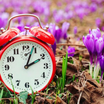 img Ora de vară 2025 – când are loc, de ce este importantă și cum ne influențează viața de zi cu zi
