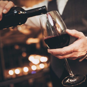 img Tânăr din Covasna și-a omorât tatăl pentru că i-a cerut un pahar de vin