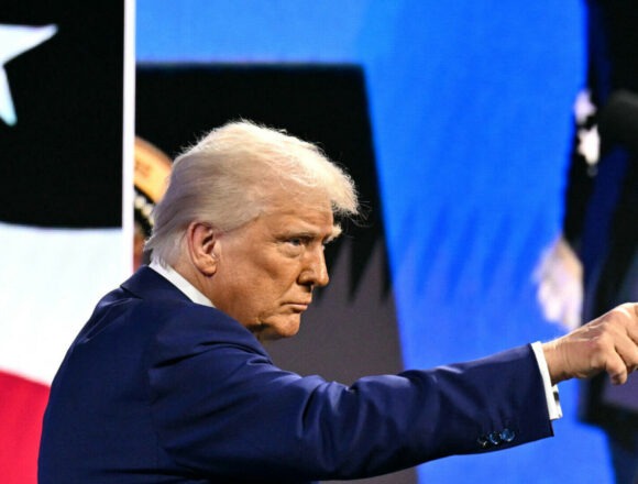 Vizita oficialilor americani in Groenlanda: Prietenie sau provocare?