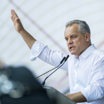 Investigație de amploare în Republica Moldova: Plahotniuc și alți fugari ar fi beneficiat de protecție împotriva Interpol
