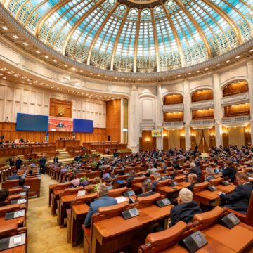 Ordonanţa „trenuleţ”, adoptată tacit în Senat. Măsurile fiscale au trecut fără să fie supuse la vot