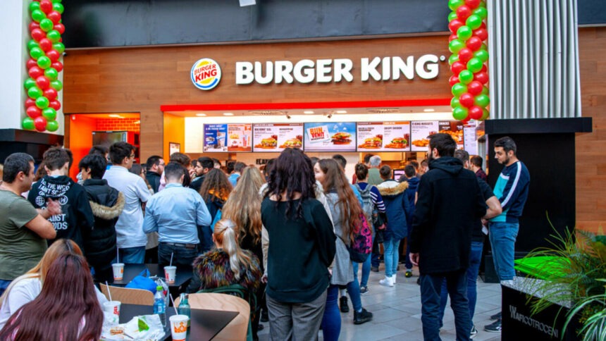img Bacterii coliforme și Escherichia coli descoperite în cuburile de gheață la un restaurant Burger King din București