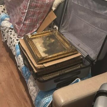 Scandalul furtului de tablouri din Constanța: Colecție valoroasă descoperită într-o pungă de rafie
