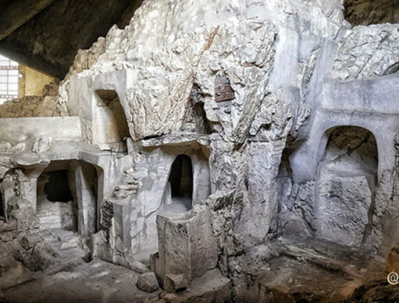 Tablouri de sute de milioane de euro din Sibiu și bisericile de cretă de la Murfatlar, în pericol din cauza nepăsării statului
