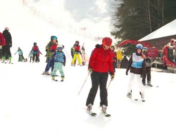 Boomul turistic de la schi: românii cheltuie peste 200 de milioane de euro în două săptămâni