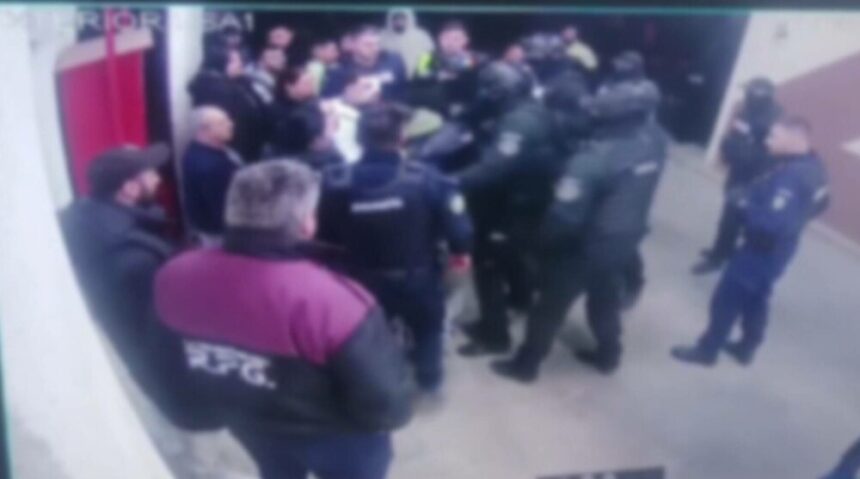 img Descindere a forțelor speciale la Spitalul Județean din Botoșani