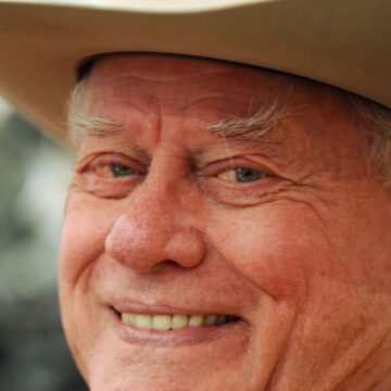 img Serialul Dallas revine pe VOYO in Romania