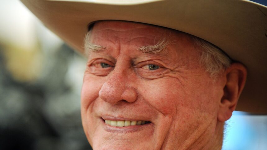 img Serialul Dallas revine pe VOYO in Romania