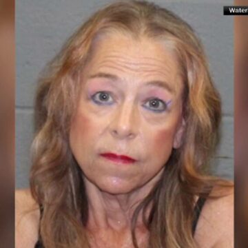 img Bărbatul sechestrat de mama vitregă timp de peste 20 de ani