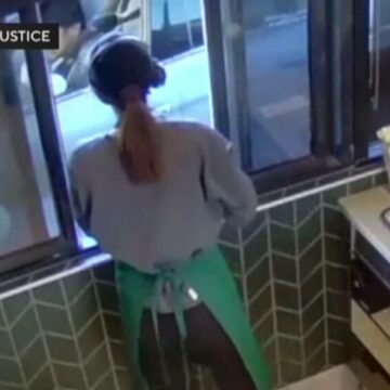 img Lanț de cafenele obligat să plătească 50 de milioane de dolari unui client ars cu o băutură fierbinte