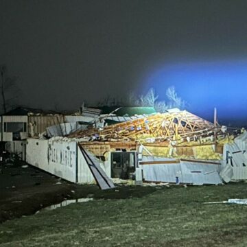 img Tornado devastator în Statele Unite: Cel puţin 14 persoane au murit