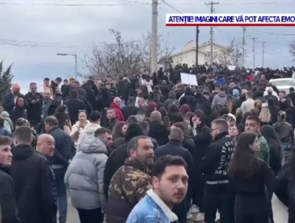 Furie în Macedonia după tragedia din clubul în care 59 de oameni au murit arși de vii