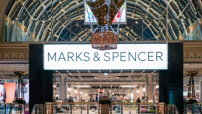 img Marks & Spencer dezvăluie un atac cibernetic în timp ce clienții se confruntă cu comenzi întârziate