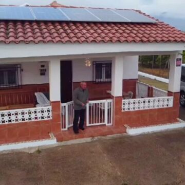 Românii trăiesc visul spaniol: avantajele și atracțiile unei vieți în Spania