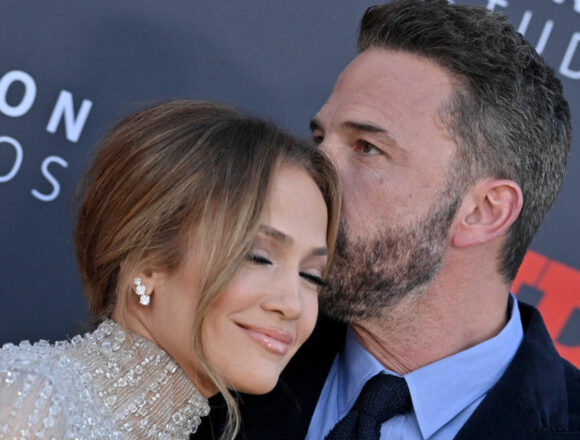 Tensiuni între Jennifer Lopez și Ben Affleck din cauza vânzării conacului de 60.850.000 $