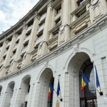 img ICCJ admite recursul împotriva deciziei privind suspendarea hotărârii CCR de anulare a alegerilor prezidenţiale