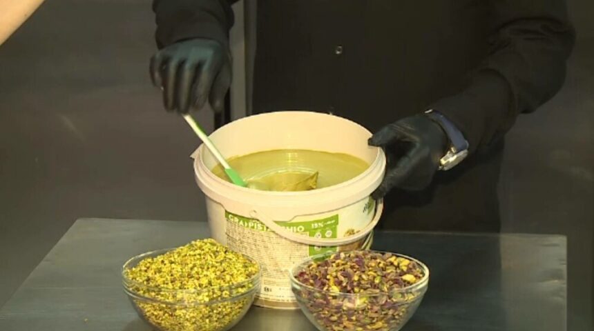 img Impactul cererii uriașe pentru ciocolata Dubai asupra prețului fisticului