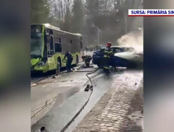 Accident grav în Sinaia: Mașină în flăcări după impactul cu un autobuz
