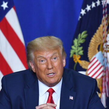 Impactul taxelor vamale anunțate de SUA asupra bursei: Trump compară situația cu un tratament necesar pentru vindecare