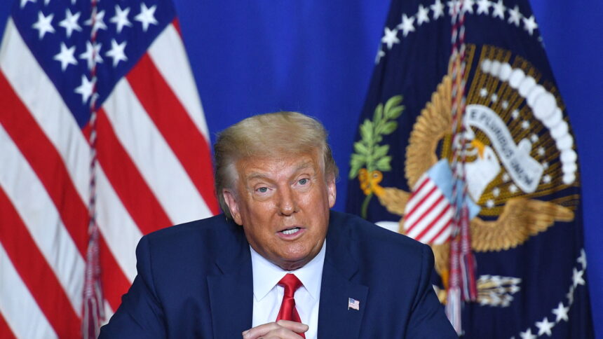 img Impactul taxelor vamale anunțate de SUA asupra bursei: Trump compară situația cu un tratament necesar pentru vindecare